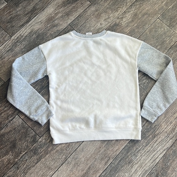 Athletics work Disney sweatshirt - Picture 11 of 11